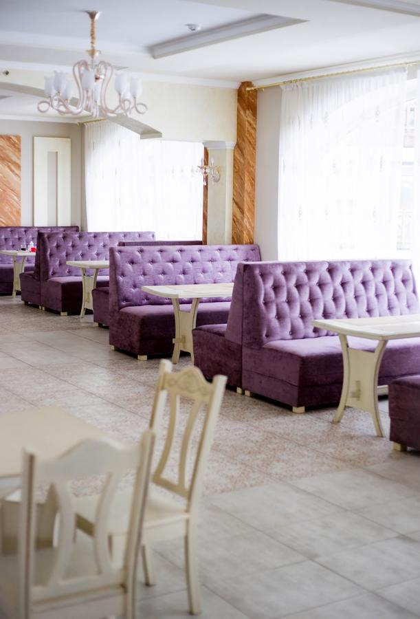 Kasimir Hotel Rooms Bukovel Bagian luar foto