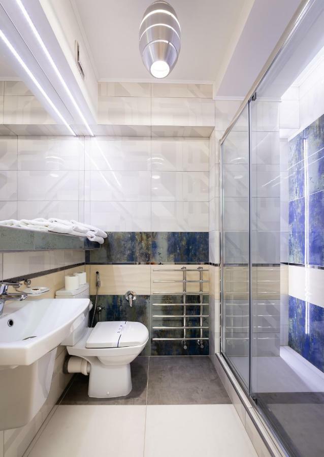 Kasimir Hotel Rooms Bukovel Bagian luar foto